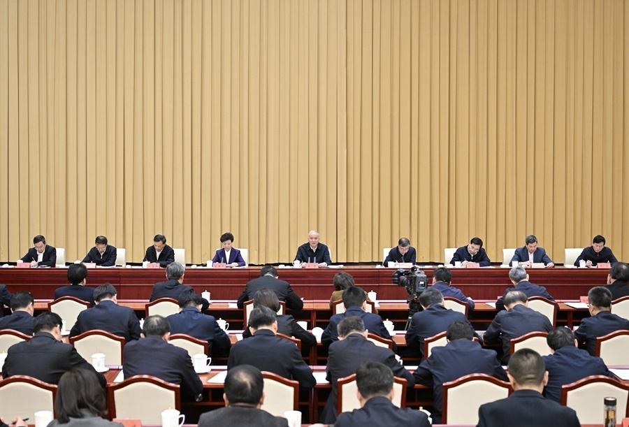 11月6日,学习贯彻习近平文化思想座谈会在北京召开,中共中央政治局常委、中央书记处书记蔡奇出席并讲话。新华社记者 岳月伟 摄